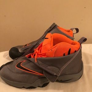 Nike “The Glove”